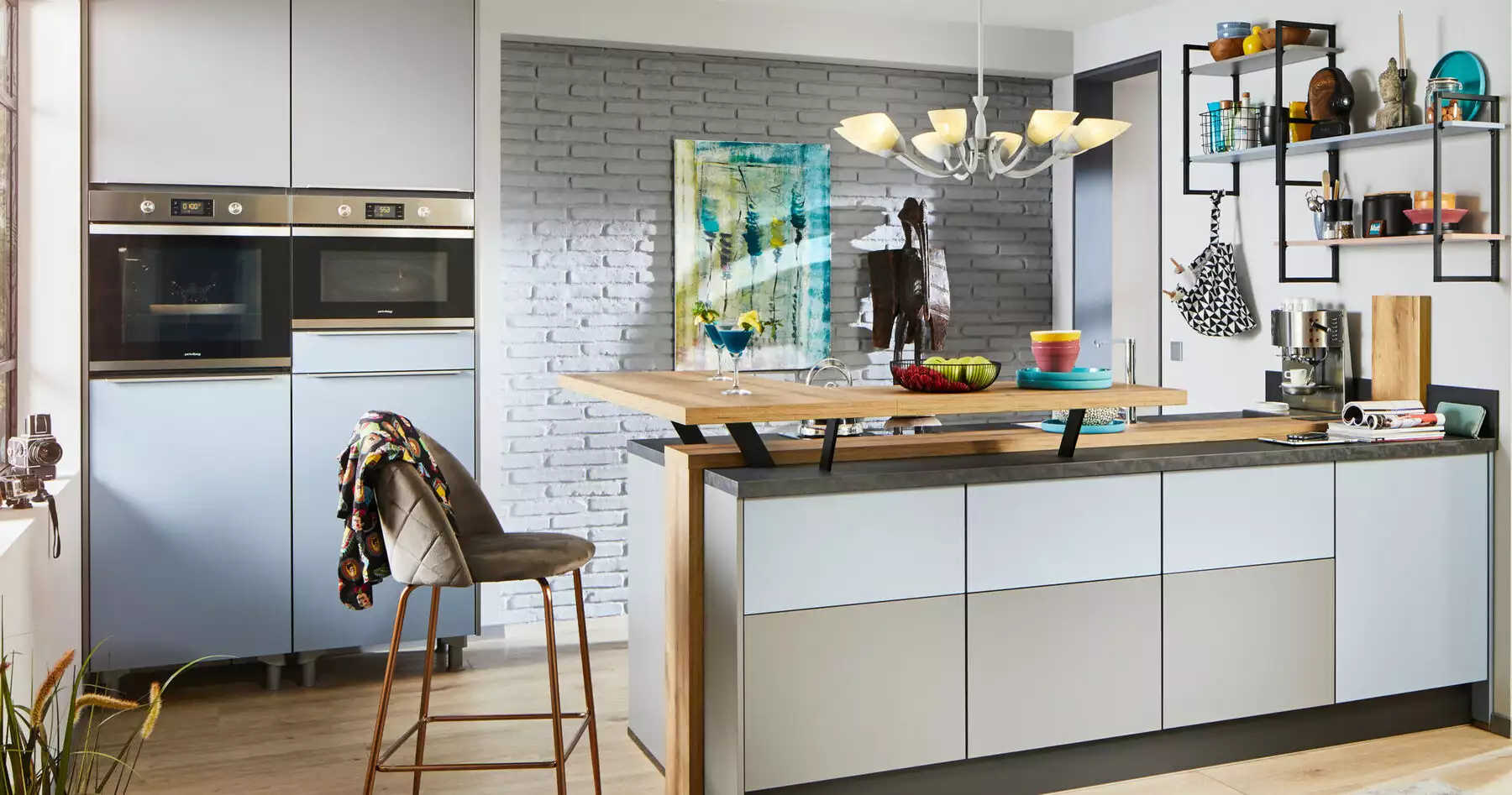 Pino Industrial Style Inselküche mit Tresen Pino Industrial Style Inselküche mit Tresen