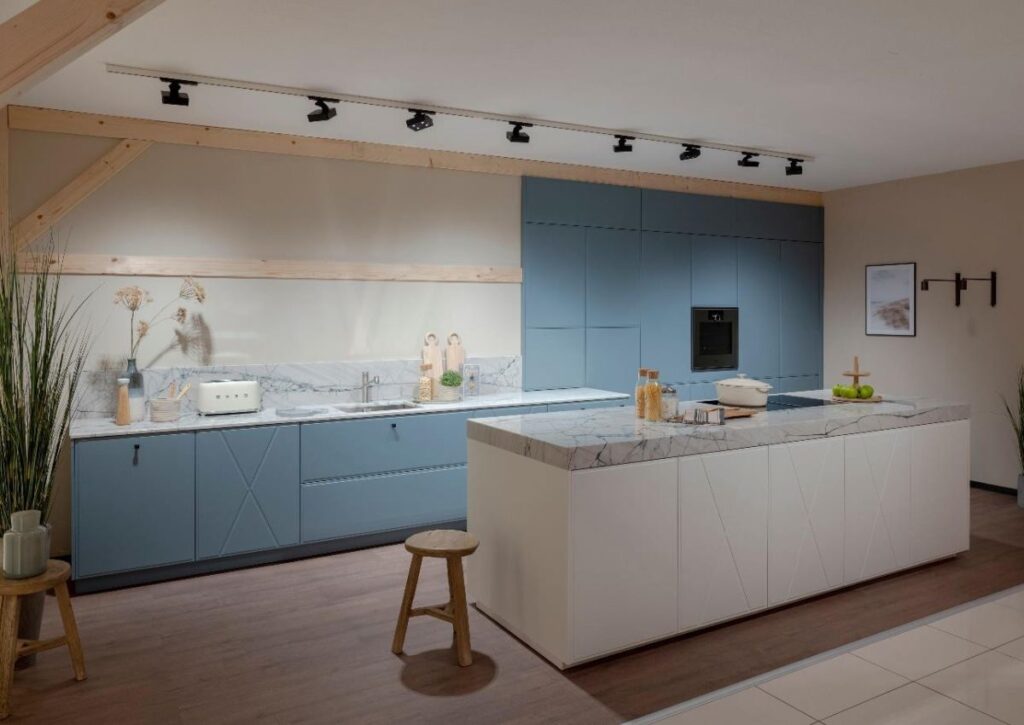 Ballerina-Design-Inselkueche-hellblau Ballerina Innovationen 2026